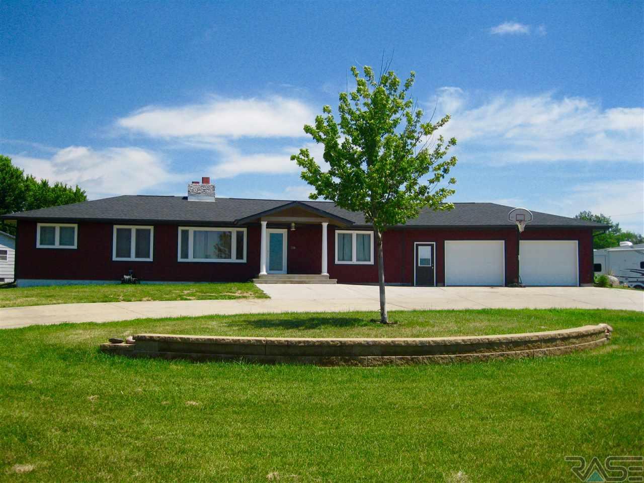 Beautiful Ranch Home Now For Sale In Canistota!