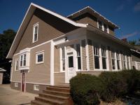 414 NE 1st St, Madison, SD 57042