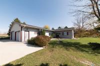 6102 Dakota Dr, Madison, SD 57042