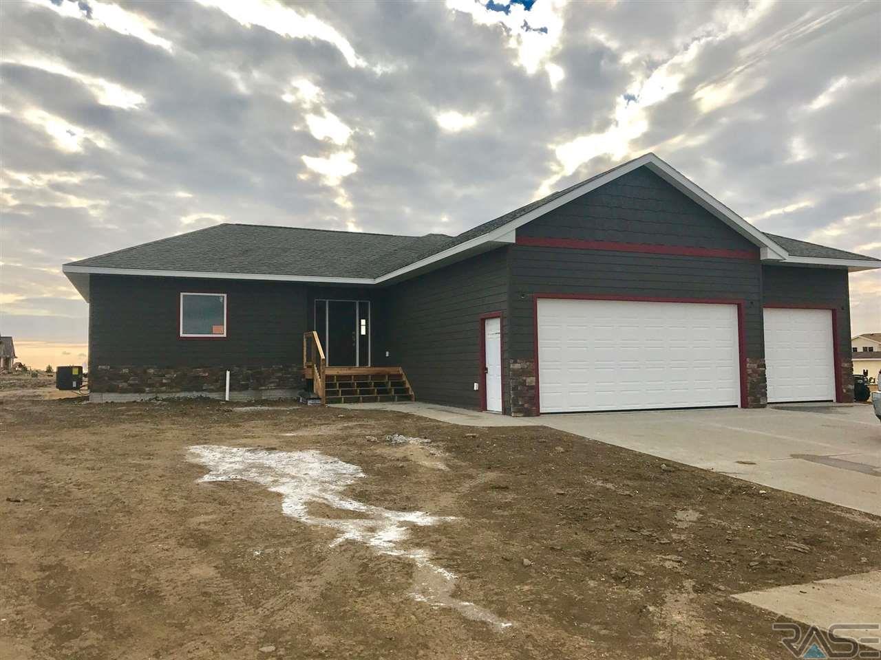 New 4 Bed, 3 Bath Ranch Home Now For Sale!