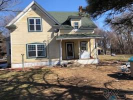 46926 308th St, Burbank, SD 57010
