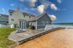 17 Island Circle South Groton, CT 06340