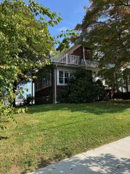 10 Elmwood Avenue Norwalk, CT 06854