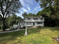 18 Saint George Place Westport, CT 06880