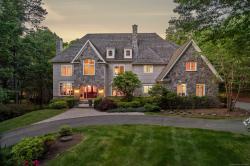 12 Thatcher Terrace Farmington, CT 06032