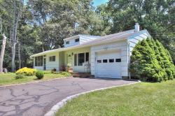 5 Guyer Road Westport, CT 06880