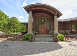 13 Frog Rock Road New Castle, NY 10504