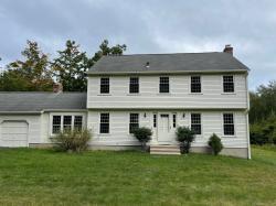 41 Mendingwall Circle Madison, CT 06443