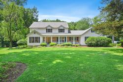 16 Colonial Drive Bethel, CT 06801