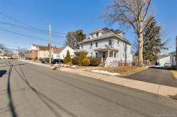 15 Foster Street Manchester, CT 06040