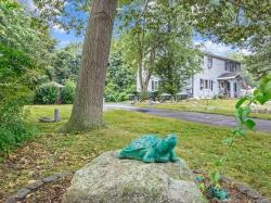 28 Lorraine Road Groton, CT 06340