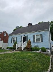 51 Mckenzie Street Middletown, CT 06457