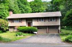 2 Russmar Trail Columbia, CT 06237