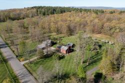 86 Charlie Hill Road North East, NY 12546