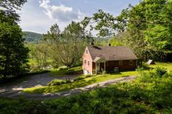 13 Mud Pond Road Kent, CT 06785