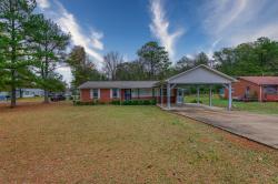 920 3Rd Place Red Bay, AL 35582