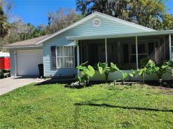 2597 Cr 426F Lake Panasoffkee, FL 33538