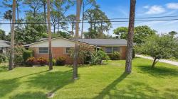 44 Fairway Circle New Smyrna Beach, FL 32168