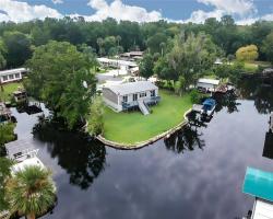 24831 Claire Circle Astor, FL 32102