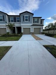 2453 Sunray Venus Way Ruskin, FL 33570