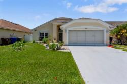 1804 Edinburgh Street Kissimmee, FL 34743