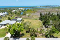 85 Green Dolphin Drive N Placida, FL 33946