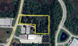 12280 SW County Road 769 Lake Suzy, FL 34269