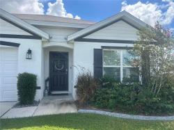 8646 Triumph Circle Wildwood, FL 34785