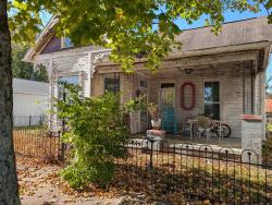 Property at 202 W Second St.