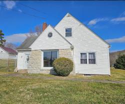 1614 St Rt 160 Gallipolis, OH 45631