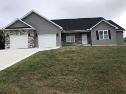 56 Stone Trace Chillicothe, OH 45601