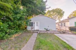 1741 Robertson Avenue Lansing, MI 48915