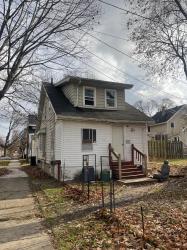 811 W Lapeer Street Lansing, MI 48915