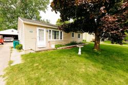 5802 Hilliard Road Lansing, MI 48911