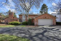 18 Willow Tree Place Grosse Pointe Shores, MI 48236