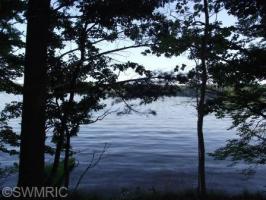 Part of 8 W Nurnberg Road, Free Soil, MI 49411