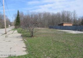 301 S Main Street, Scottville, MI 49454