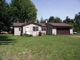 5500 S Eden Lake Road, Custer, MI 49405