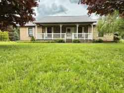 20 Valley View Drive Warren, PA 16365