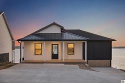 631 Sherwood Drive Gilbertsville, KY 42044