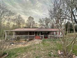 31 Lena Dr Murray, KY 42071