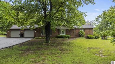 890 Ridge Rd Gilbertsville, KY 42044