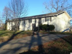 1801 Ridgewood Dr Murray, KY 42071