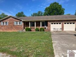 107 Monroe Fancy Farm, KY 42039
