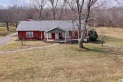 1095 Rowland Cemetery Road Fredonia, KY 42411