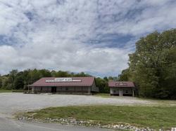 71 Commerce St Hickory, KY 42051