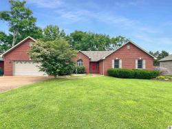 2002 Rugby Dr Murray, KY 42071