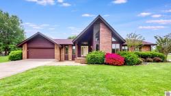201 Orchard View Dr Paducah, KY 42001