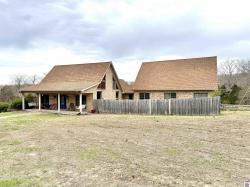 5005 Gracey Sinking Fork Rd Hopkinsville, KY 42232