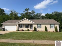 947 Wing Tip Circle Hopkinsville, KY 42240